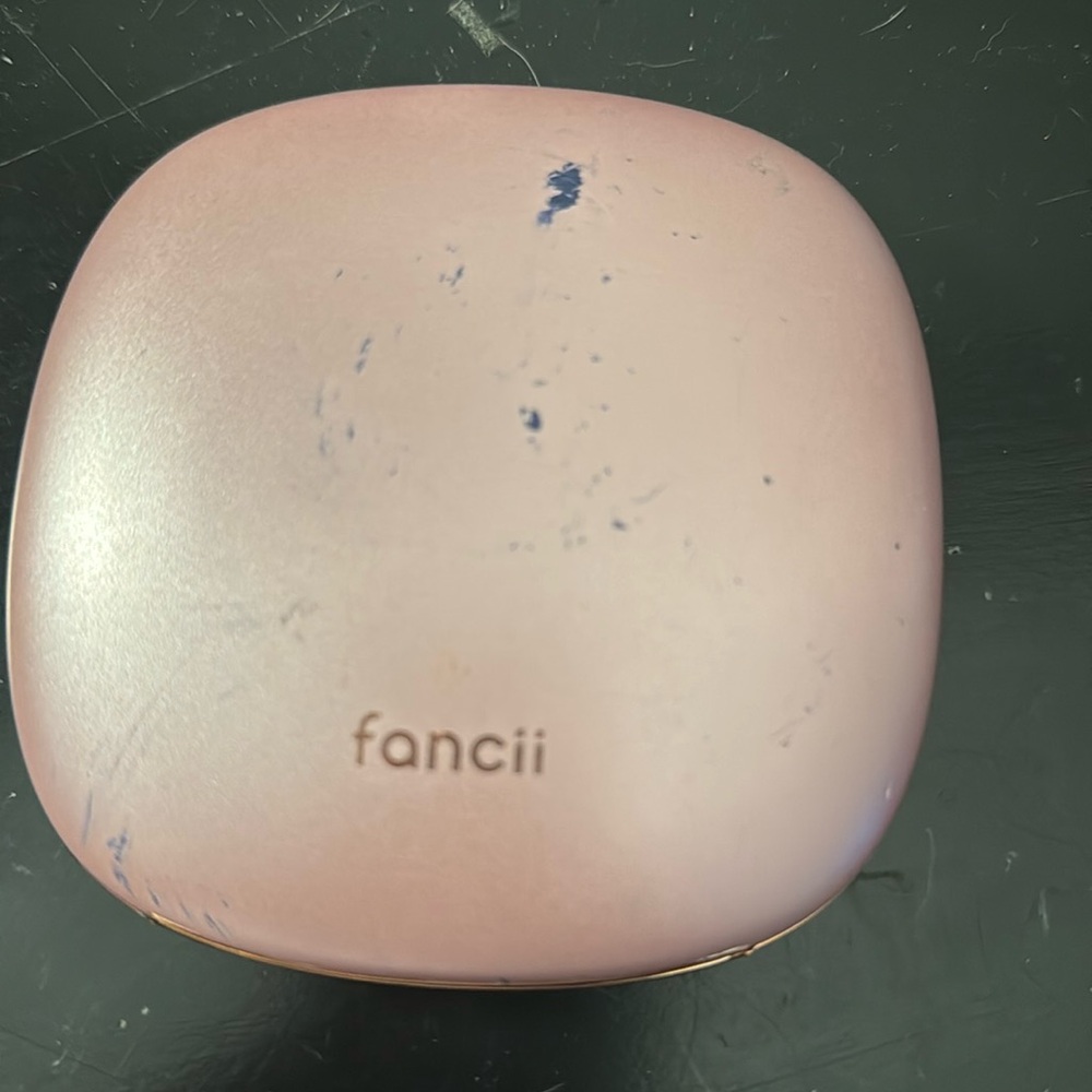 Fancii LED Compact Mirror